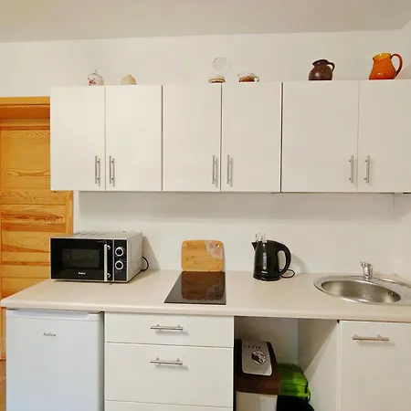 Dom Pod Sosnami E-apart Pl Apartment