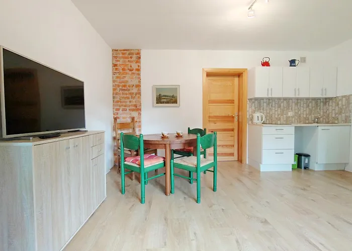 Dom Pod Sosnami E-apart Pl *