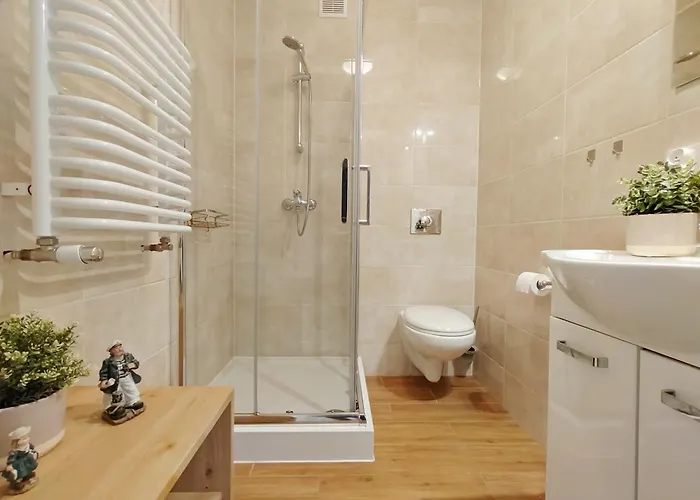 Dom Pod Sosnami E-apart Pl Lägenhet *